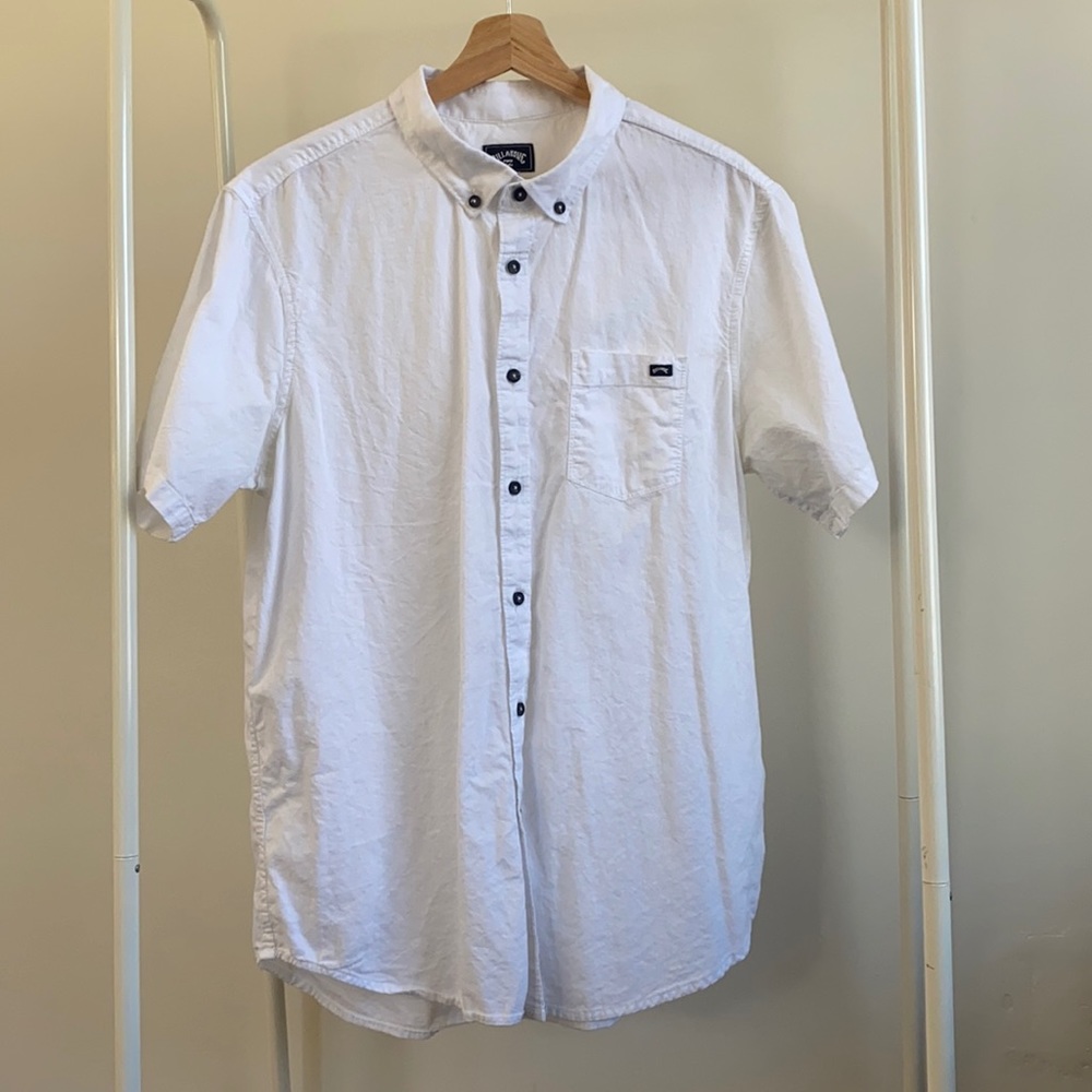 Billabong short sleeve button down